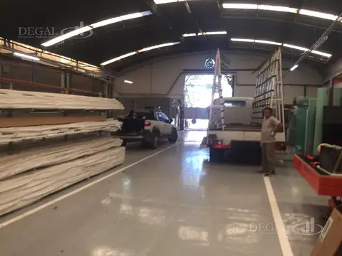 Av. Fondo de la Legua al 2100