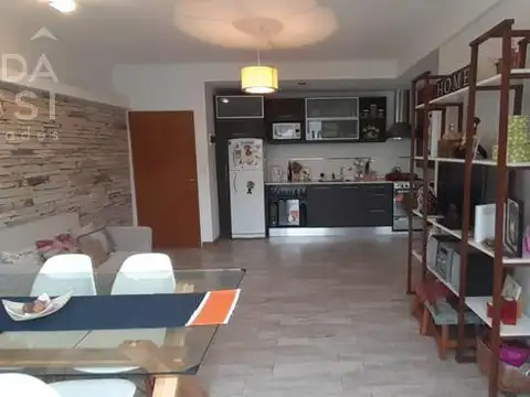 Impecable Dto 2 amb c/cochera Subterránea. -Main Park-