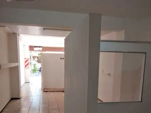 Local en Alquiler en S4 Area Fundacional, $ 360.000