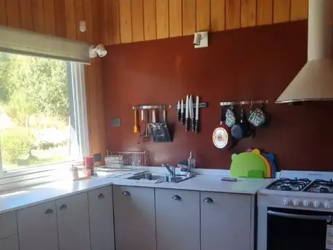 Casa 6 ambientes con 3 baños