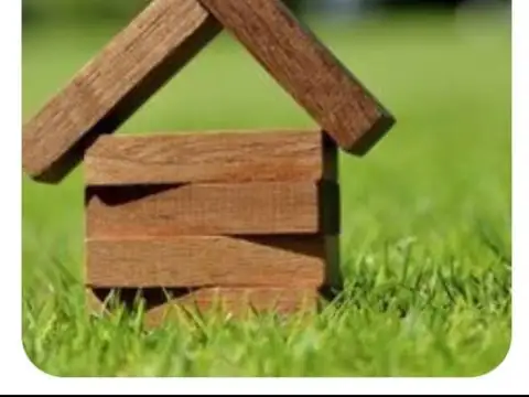 Casa 2 dormitorios. Apta crédito.