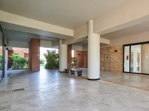 Av. del LIBERTADOR 8580 11