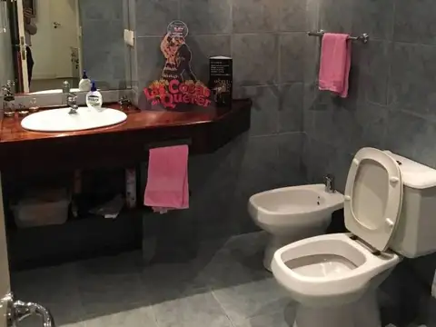 Local en Alquiler en Balvanera, USD 1.900