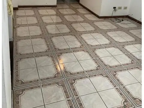 Av Gral San Martin  200 Pb