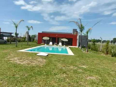 Quinta en Venta de 2 dormitorios