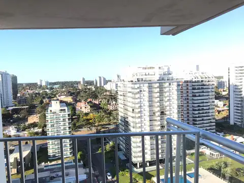Espectacular departamento, de 3 dormitorios en Punta del Este