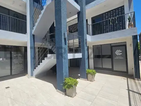 OPORTUNIDAD INVERSORES / PROFESIONALES . Se vende Edificio entero