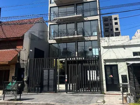 DEPARTAMENTO 3 AMBIENTES CON DOS BAÑOS - LANUS