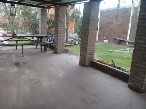 Rene Favaloro 400 , Piso 0