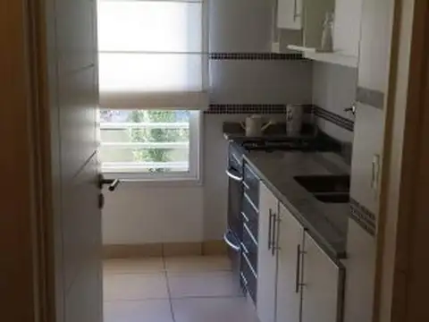 Almagro, Lezica 4200, 1erpiso, 3 amb 75m2, u$s 900 + luz+gas+internet. 30-12-25.