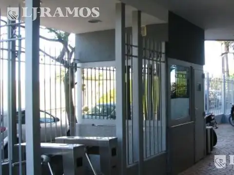 ECHEVERRIA ESTEBAN  N°1980 -Piso  2 contrafrente