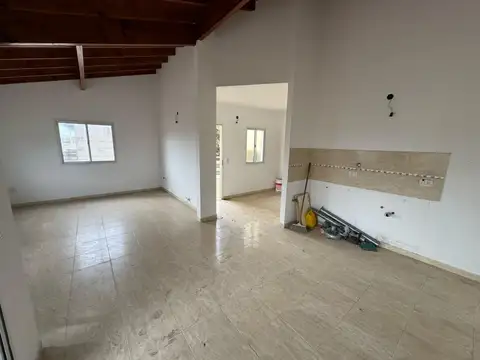 Depto Tipo Casa en Venta 2 años