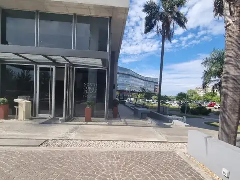 Oficina en Venta con 3 cocheras