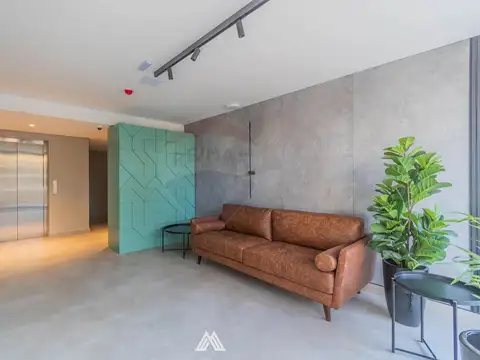 VENTA APTO 2 DORMITORIOS Y PATIO 3 CRUCES ESTRENAR