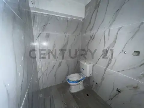 VENTA DEPARTAMENTO 4 AMB A ESTRENAR CON BALCON Y PARRILLA