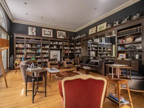 Casa 6 ambientes con 4 baños