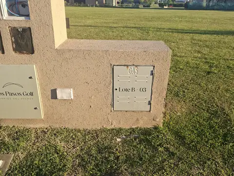 Los Pasos del Golf Av. Calasanz 9502 Country Lote E21 9500