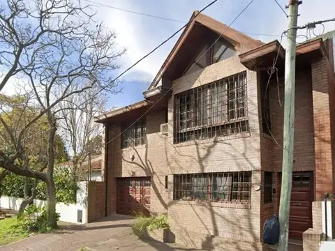 Chalet en Quilmes a la Venta