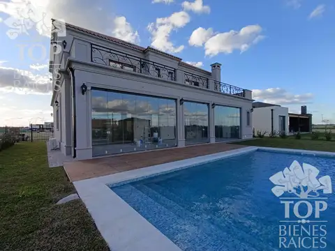 Casa en Venta al Noreste