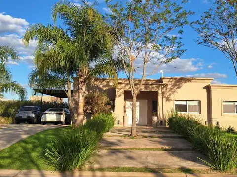 Casa a la venta 5 amb. en b° San Matias, Escobar