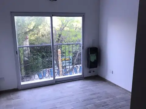 Departamento en Venta en Martin Coronado, USD 103.000