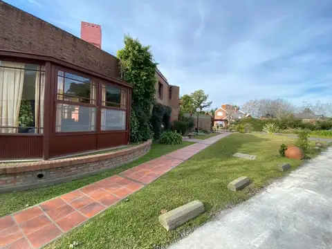 Casa en Venta en Club El Carmen, USD 330.000