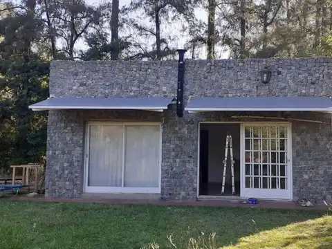 ALQUILER CASA 3 AMB EN PARQUE LELOIR - LOTE 1067m2