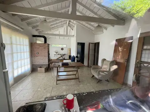 Casa en Alquiler en Barrio Parque Leloir, USD 1.100