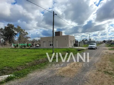 VENTA LOTE BARRIO LATITUD 34 - LOS HORNOS - LA PLATA