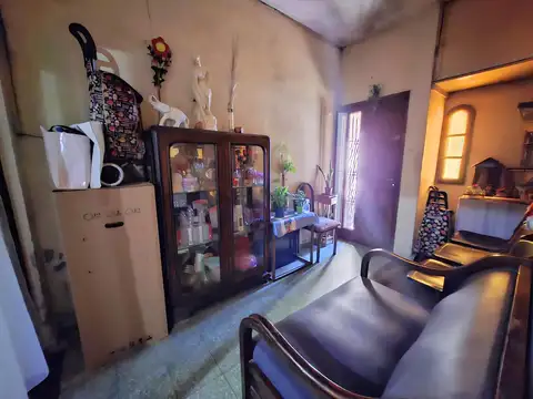 Depto Tipo Casa 6 ambientes con 2 baños