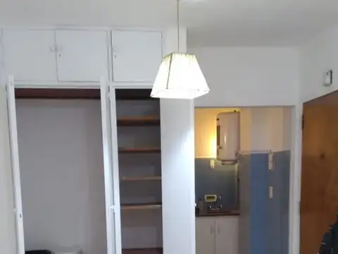 Excelente monoambiente en villa crespo!