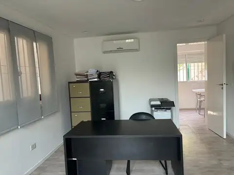Casa para uso profesional en Quilmes centro