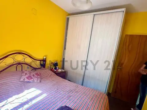 Depto Tipo Casa en Venta en Tiro Suizo, USD 42.000