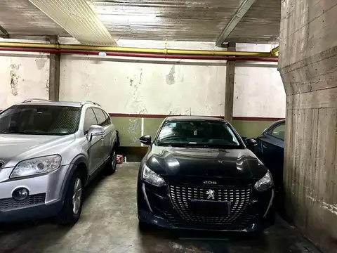 VENTA COCHERA CONSTITUCIÓN