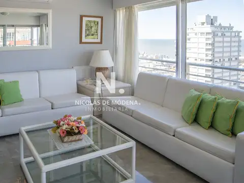 Departamento en Venta en Península, USD 260.000
