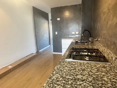 Depto Tipo Casa en Venta de 2 ambientes