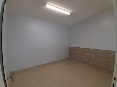 Local / Oficina / Consultorio céntrico