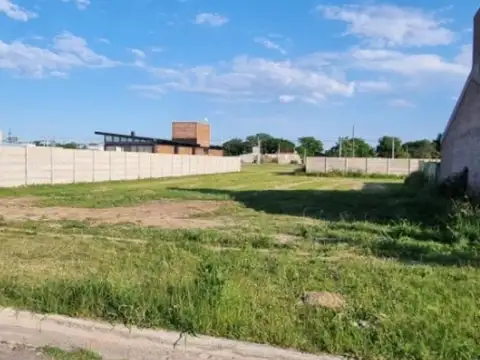 De Los Inmigrantes 400