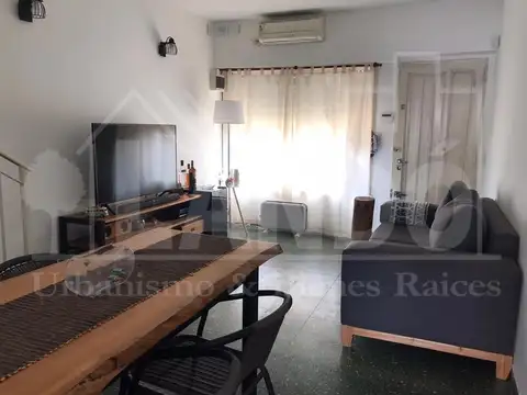 Depto Tipo Casa en Venta de 3 ambientes