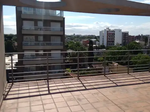 DEPARTAMENTO 2 AMBIENTES CON BALCON TERRAZA