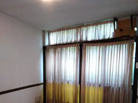 Oficina 3 ambientes con 1 baño