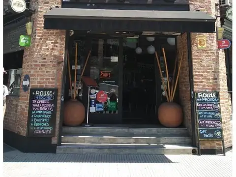 SAN MARTIN CENTRO LOCAL EN ESQUINA PB Y 1° P. GRAN CAPACIDAD