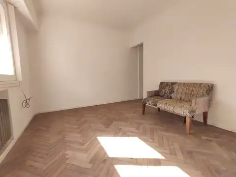 IDEAL INVERSOR  SERVICIOS CENTRALES! EXCELENTE UBICACION 