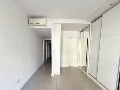 Departamento 3 ambientes con 4 baños