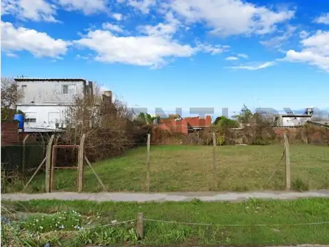 Blas Parera 600, Piso 0