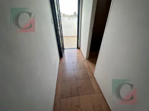 Depto Tipo Casa en Alquiler de 1 dormitorio