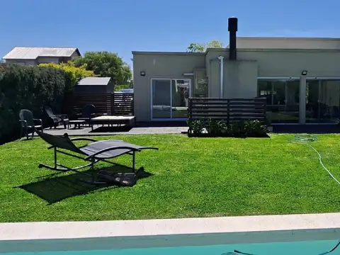 Casa en Venta en Pilar Del Este, USD 199.000