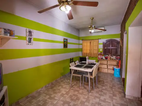 Casa en Venta con 1 cochera