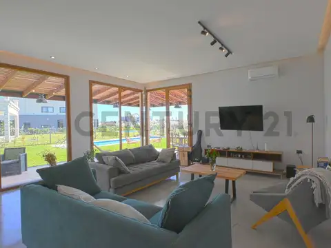 Casa en Venta en San Sebastian, USD 240.000