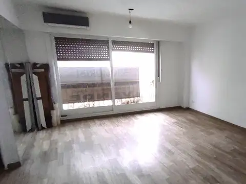 Departamento de 4 ambientes en Venta en Balvanera